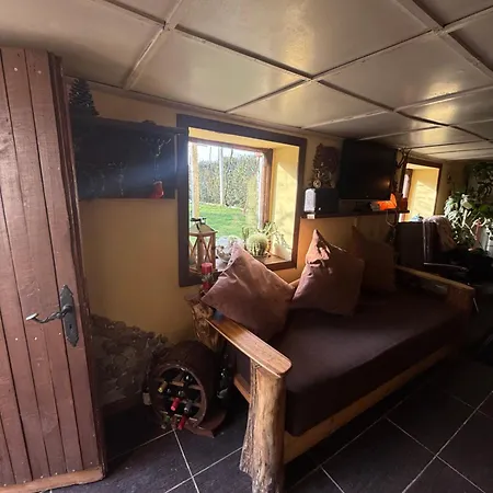 двата ореха Villa Protopopintsi