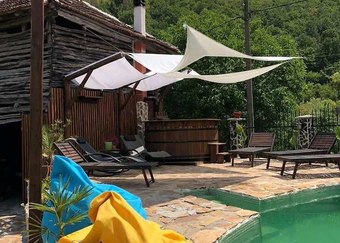 двата ореха ヴィラ *