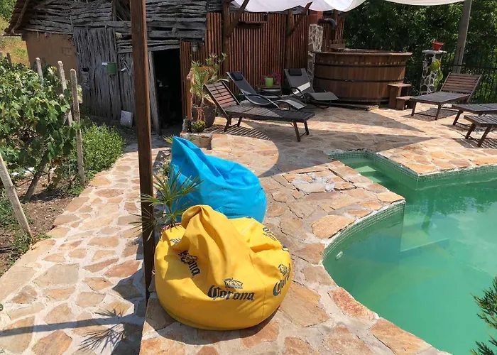 двата ореха Protopopintsi